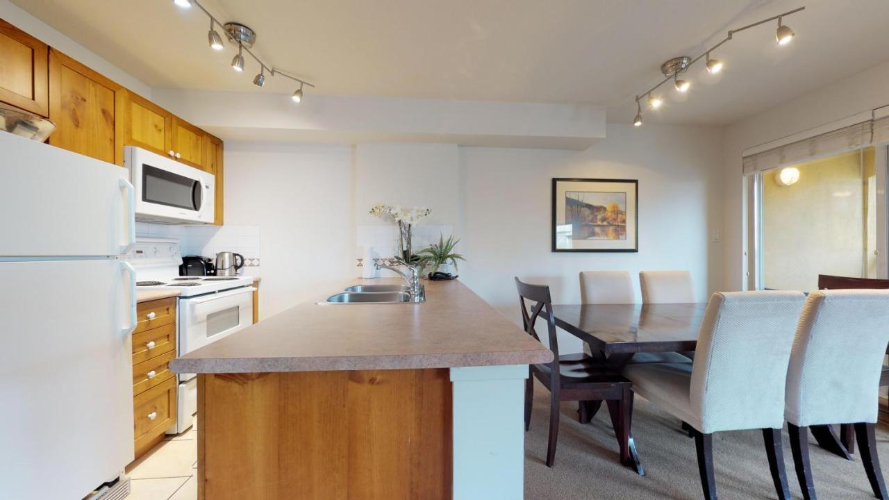 Whistler Blackcomb Vacation Rentals - Village North Dış mekan fotoğraf